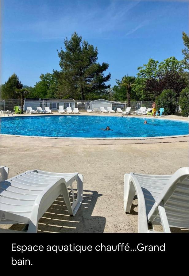 La Paillote De Claire Hotel La Roque-d'Antheron Kültér fotó